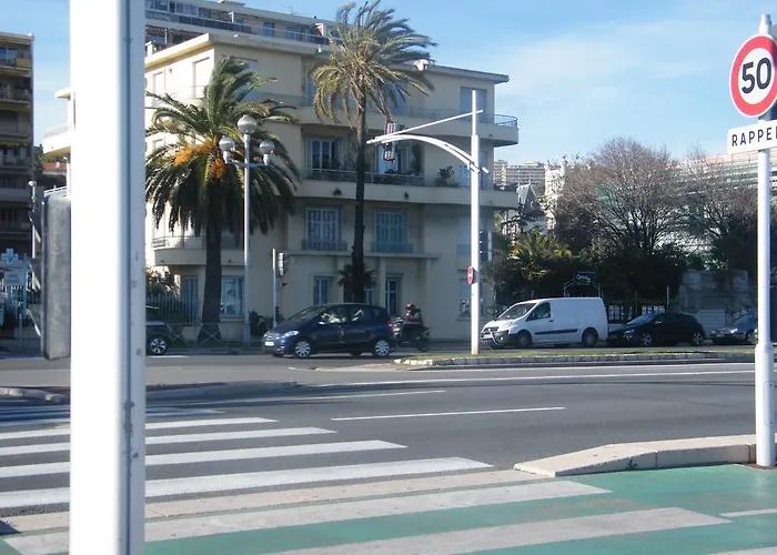 Henriiv Appartamento Nizza